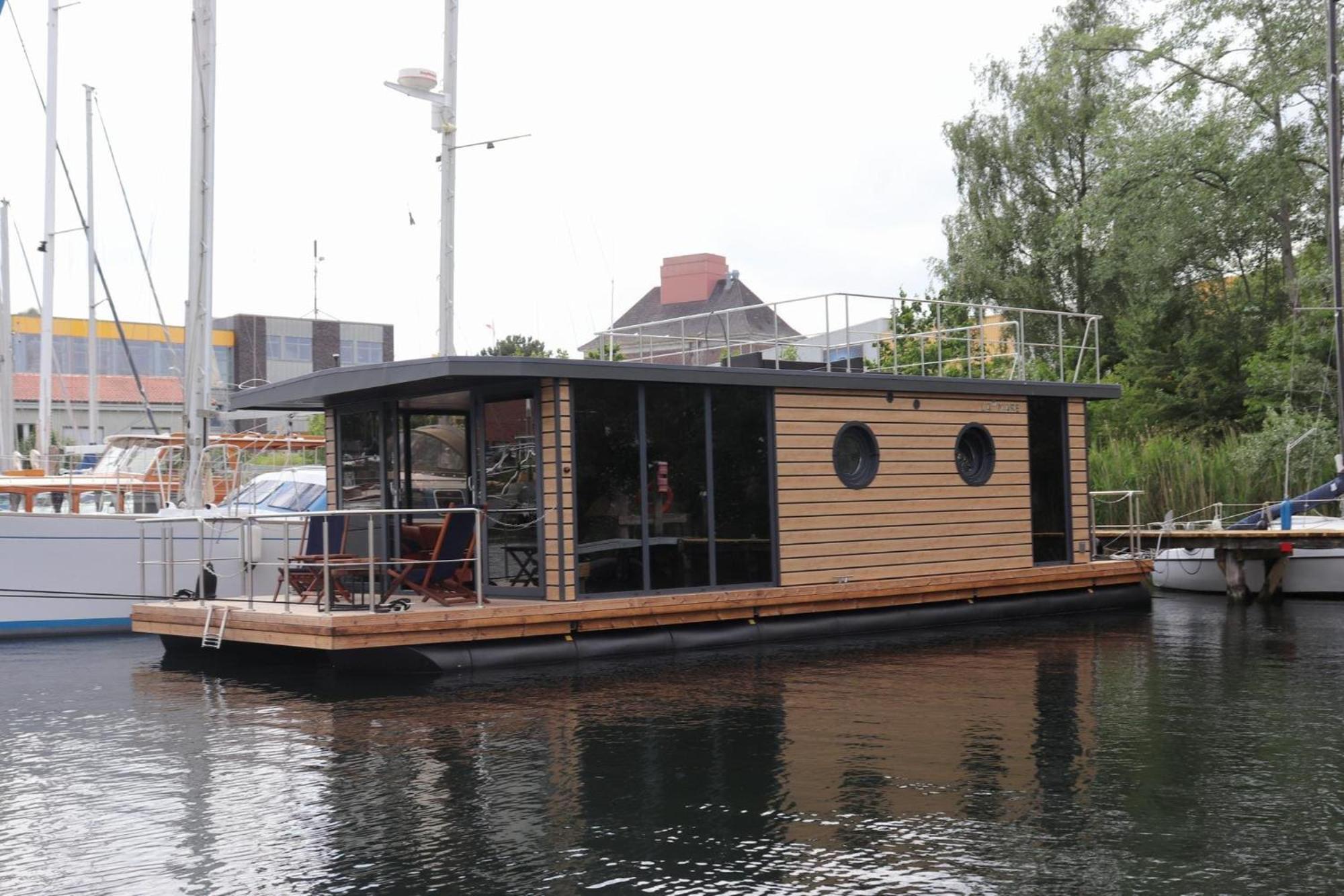 Houseboat Leni Flensburg Hotell Exteriör bild